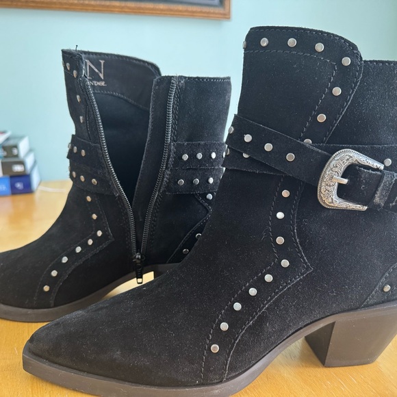 Crown Vintage Black Studded Ankle Booties - Picture 6 of 8